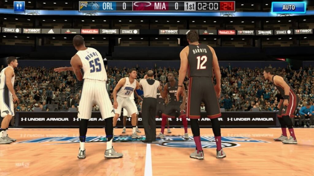 NBA 2K24 PS5 con gráficos realistas, jugadores profesionales de la NBA y jugadas de básquetbol durante un partido.